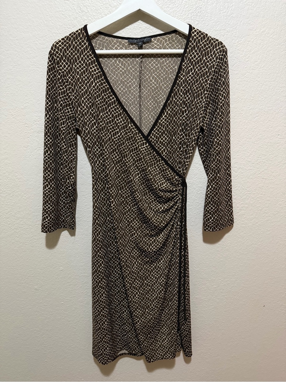 Vintage Y2K City Triangles Geometric Print Surplice Wrap Dress Brown Medium